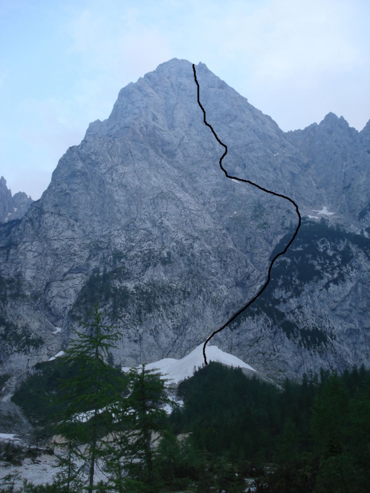 Špik, Direktna smer (V+, 900m)
