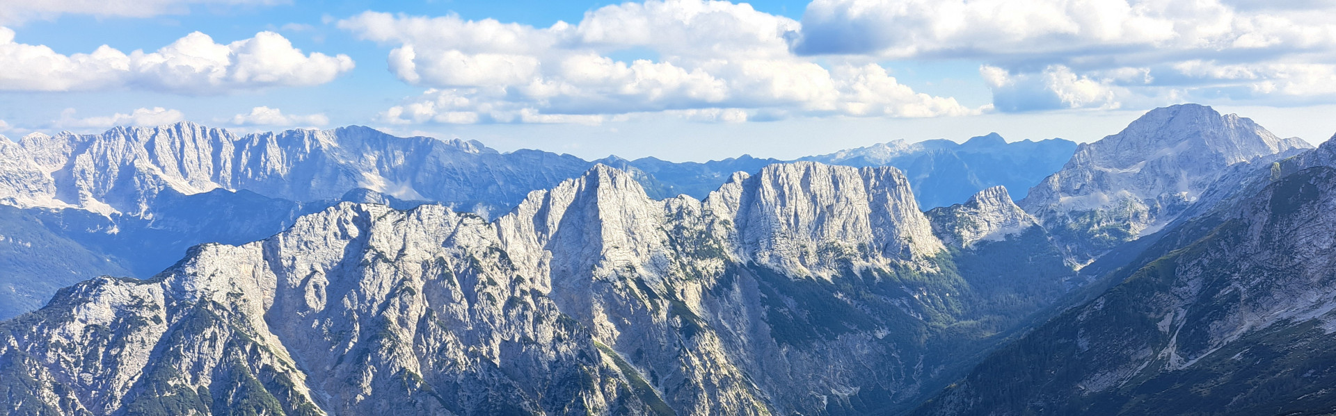 Zgodej se dan išče v Šitih (Belač-Zupan)